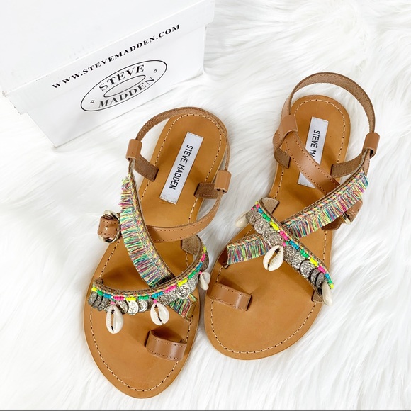 steve madden shell sandals